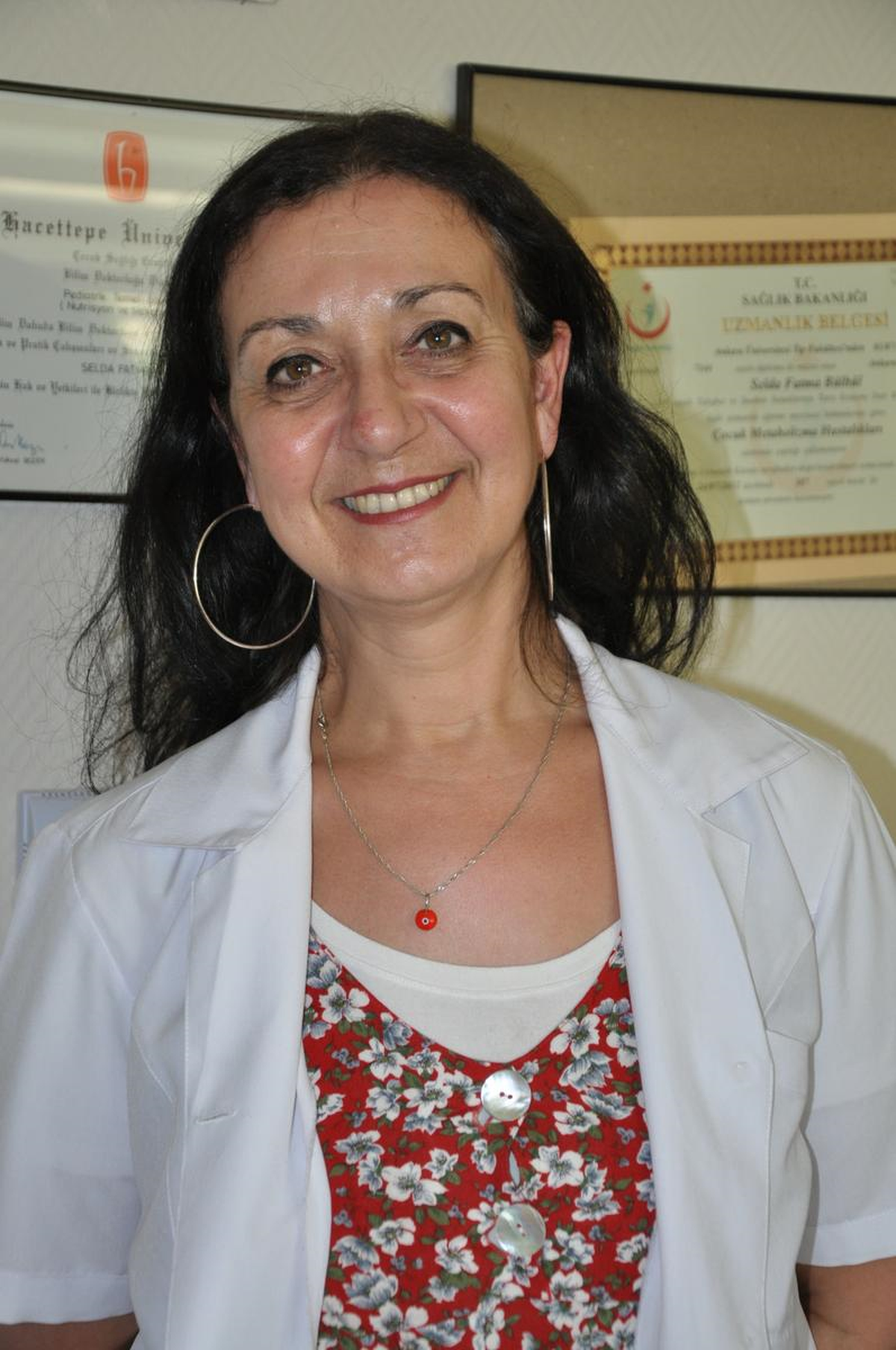 Bilinçsiz Kullanılan Bitkisel Ürünler Sağlığı Tehdit Ediyor