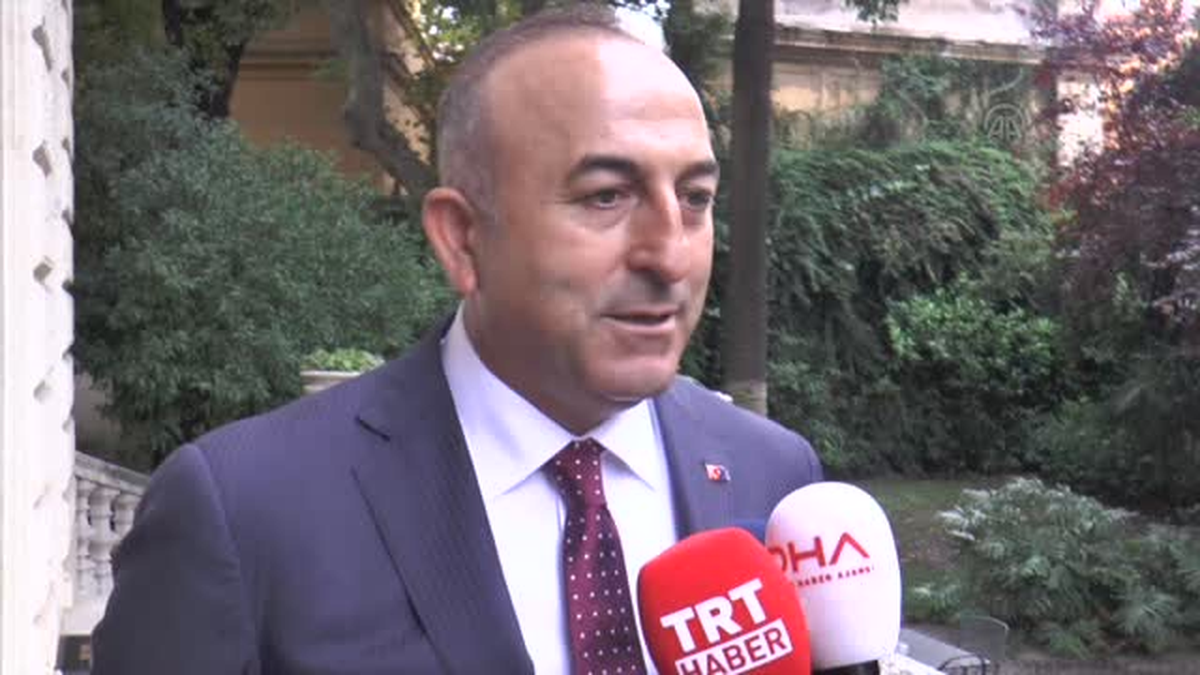 Çavuşoğlu: "İtalya bu dönemde bazı fasılların açılması için gayret sarf ediyor" -