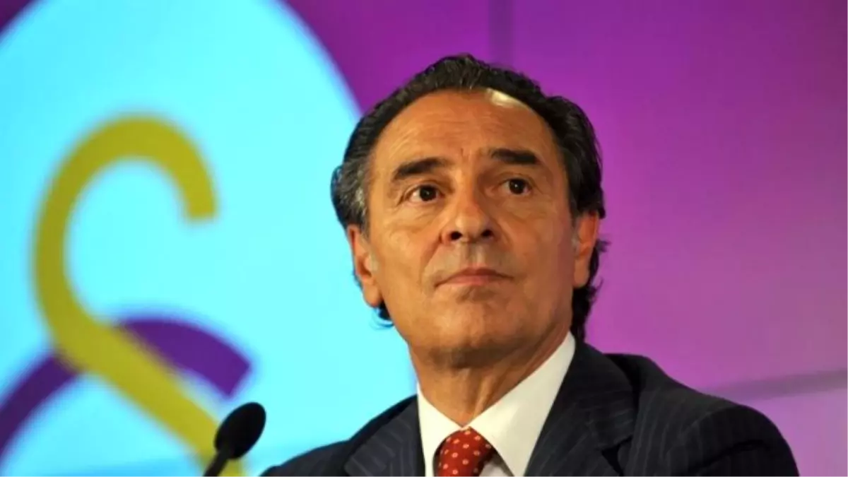 Cesare Prandelli Konuştu! Pirlo, Balotelli, Sneijder...