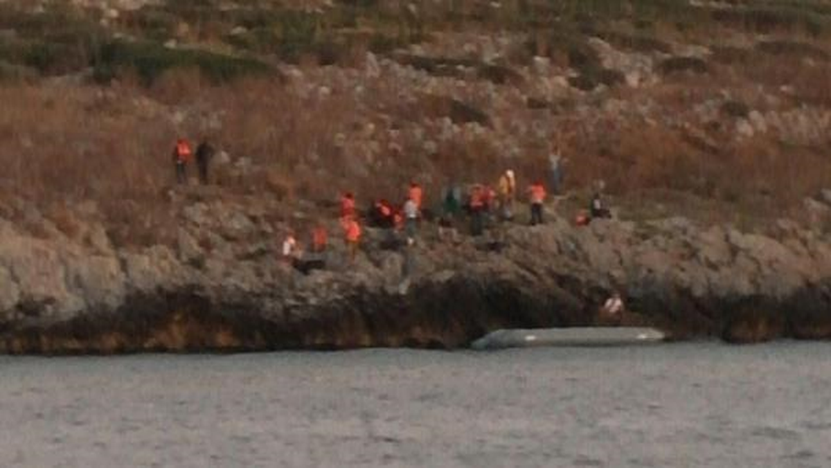 Çeşme\'de 28 Kaçak Yakalandı