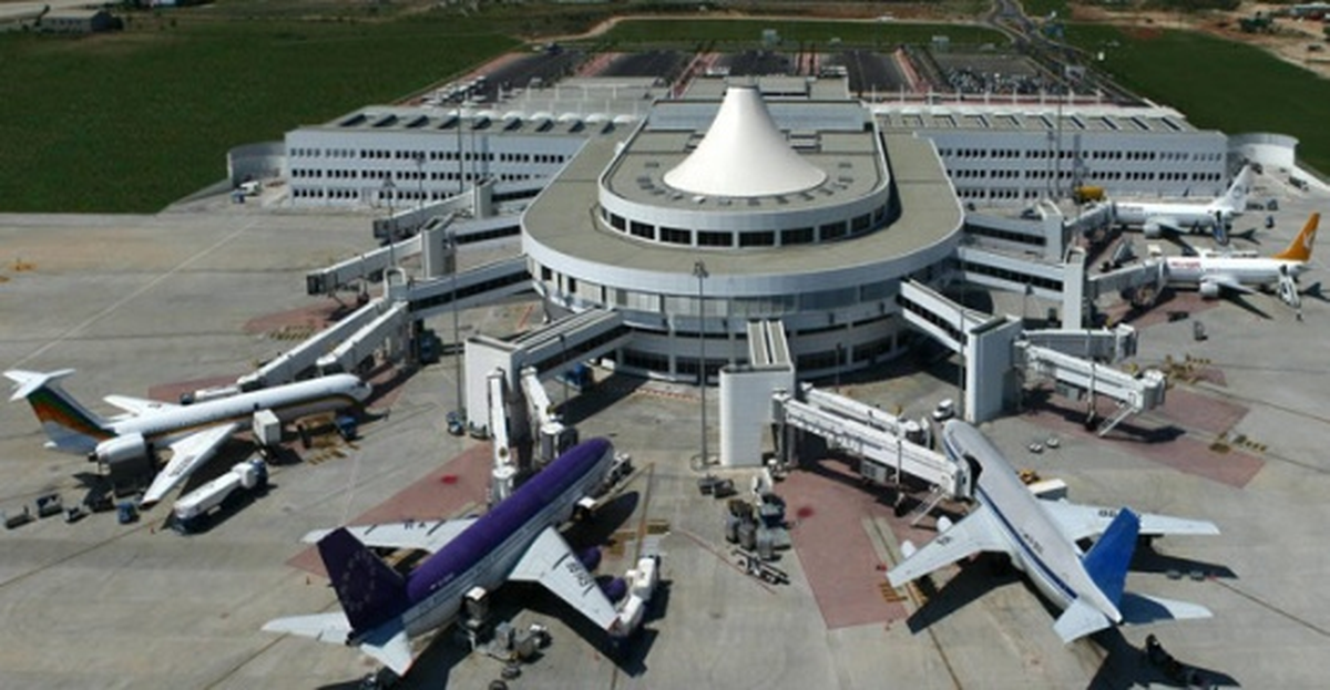 İsrail Ben Gurion Havalimanı\'na Seferler Askıya Alındı