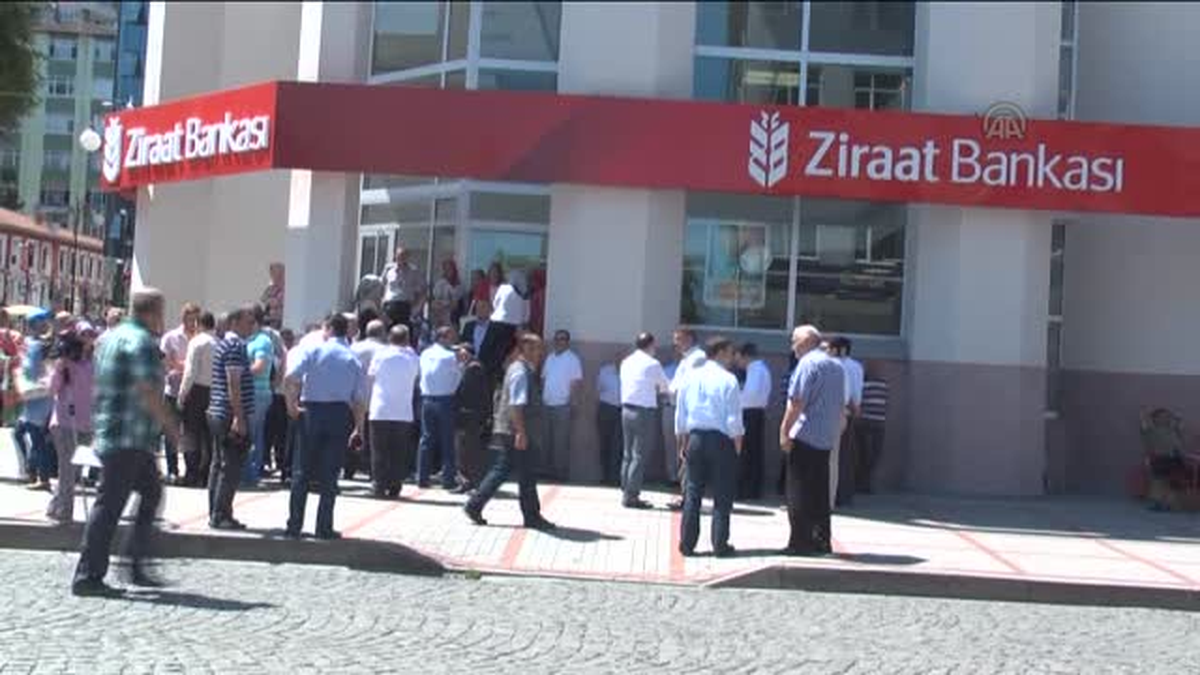 Kumbarasındaki 19,45 lirayı Erdoğan\'ın seçim kampanyasına bağışladı -