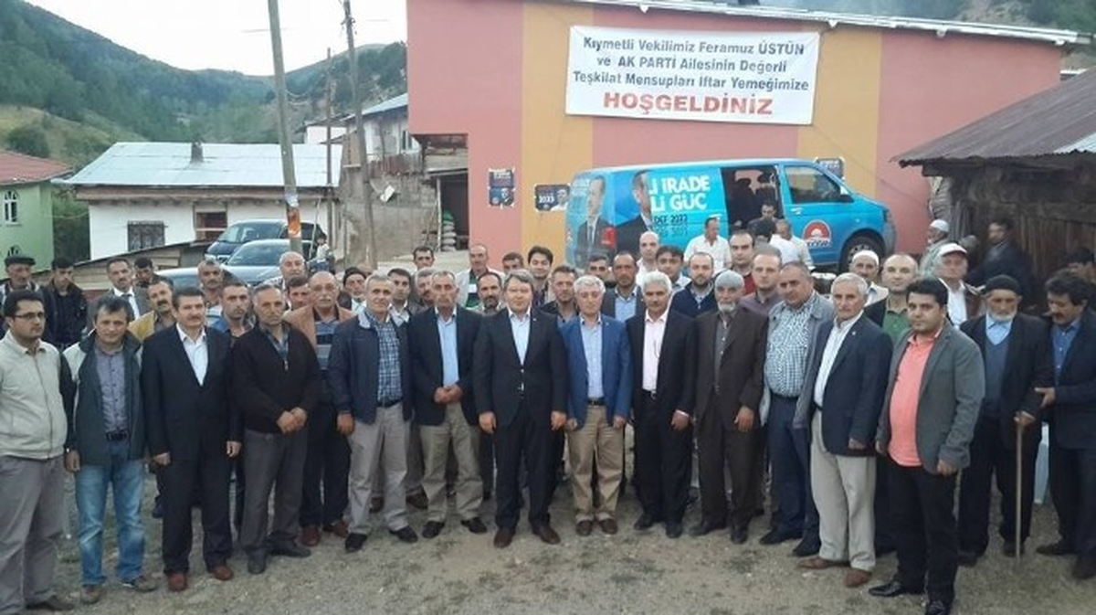 Milletvekili Üstün 16 Köyün Muhtarıyla İftarda Buluştu