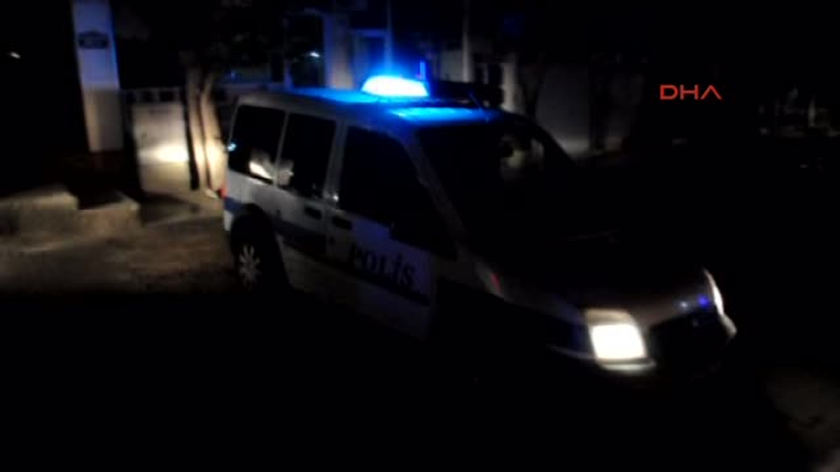 Polis Aracına Çarpan Minibüste Kaçak Akaryakıt