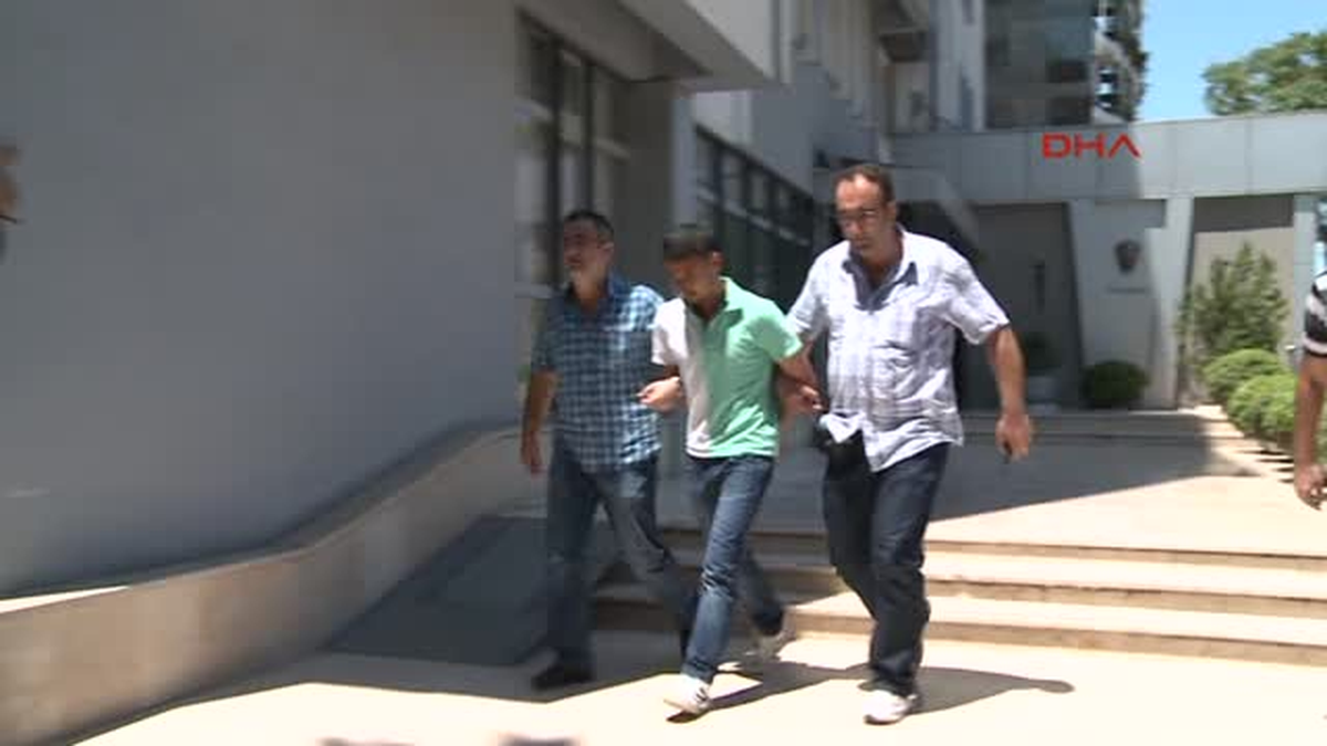 Bursa\'da Bir Kadın Polisle İşbirliği Yaparak Dolandırıcıdan Kurtuldu