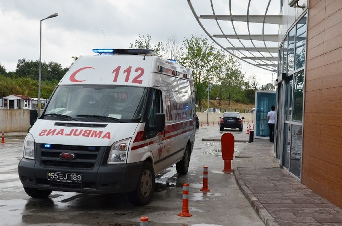 Samsun\'da 39 Kişi Pastadan Zehirlendi