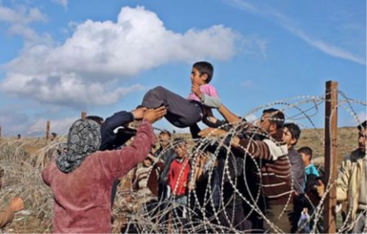 Siirt\'te Köylüler Suriye\'ye Yardım Topladı