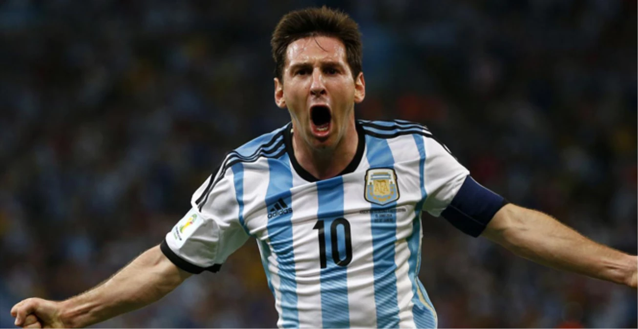 Sırtına Messi Dövmesi Yaptıran Çılgın Taraftar
