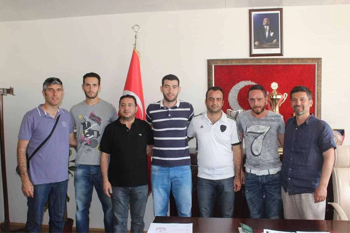 Sivas Dört Eylül Belediyespor, 3 Oyuncuyla Sözleşme İmzaladı