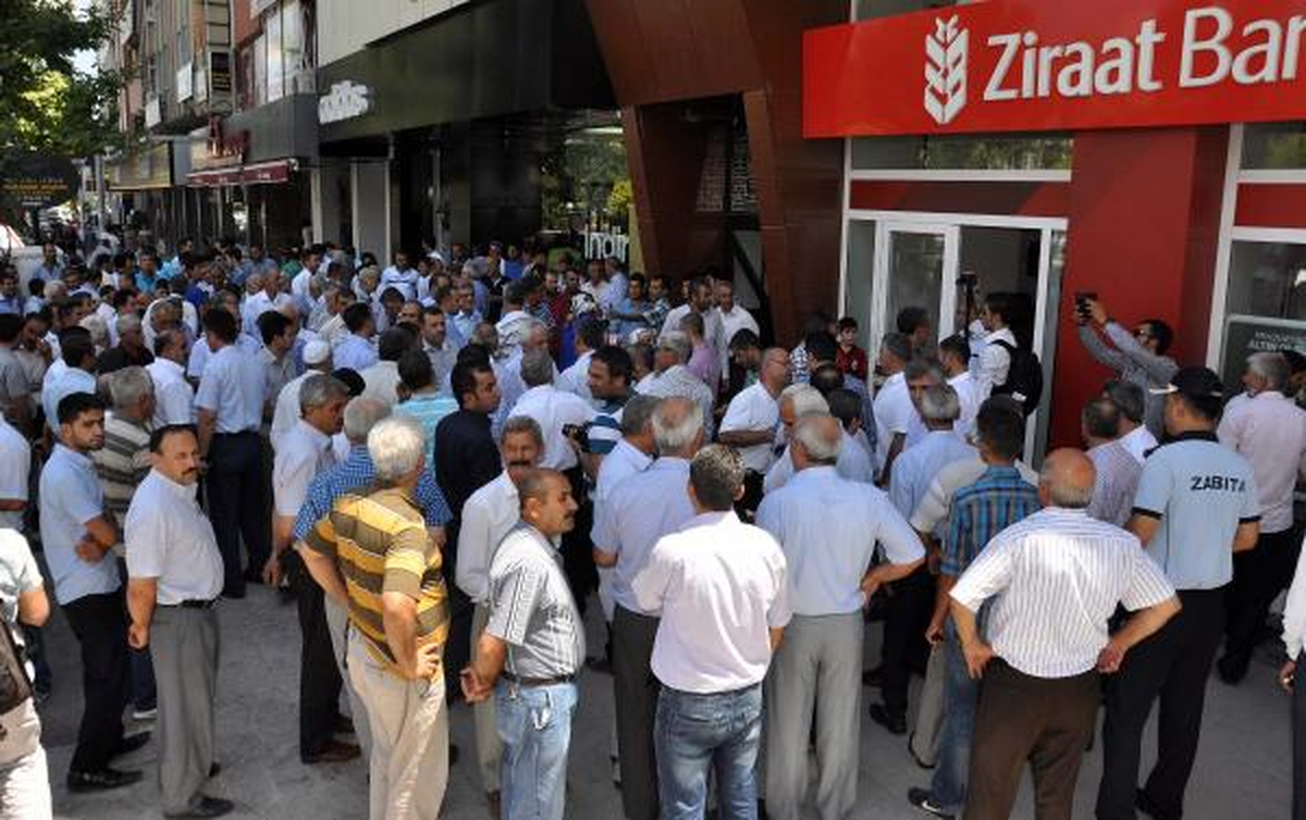 Adıyaman\'da Başbakan Erdoğan\'ın Hesabına Bağış