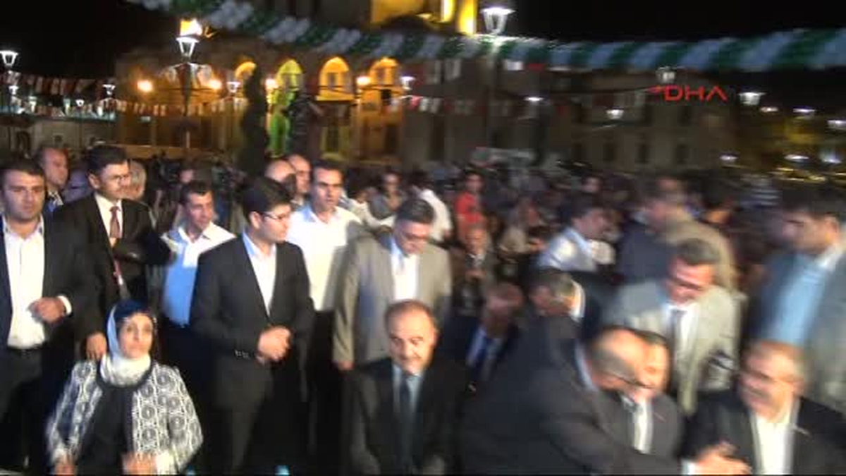 Bakan Eroğlu: Polis Abiden Değil, Amirden Emir Alır" Haberine Ek