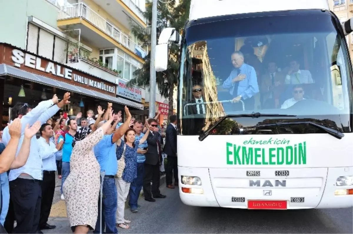 Balçovalılar\'dan İhsanoğlu\'na Yoğun İlgi