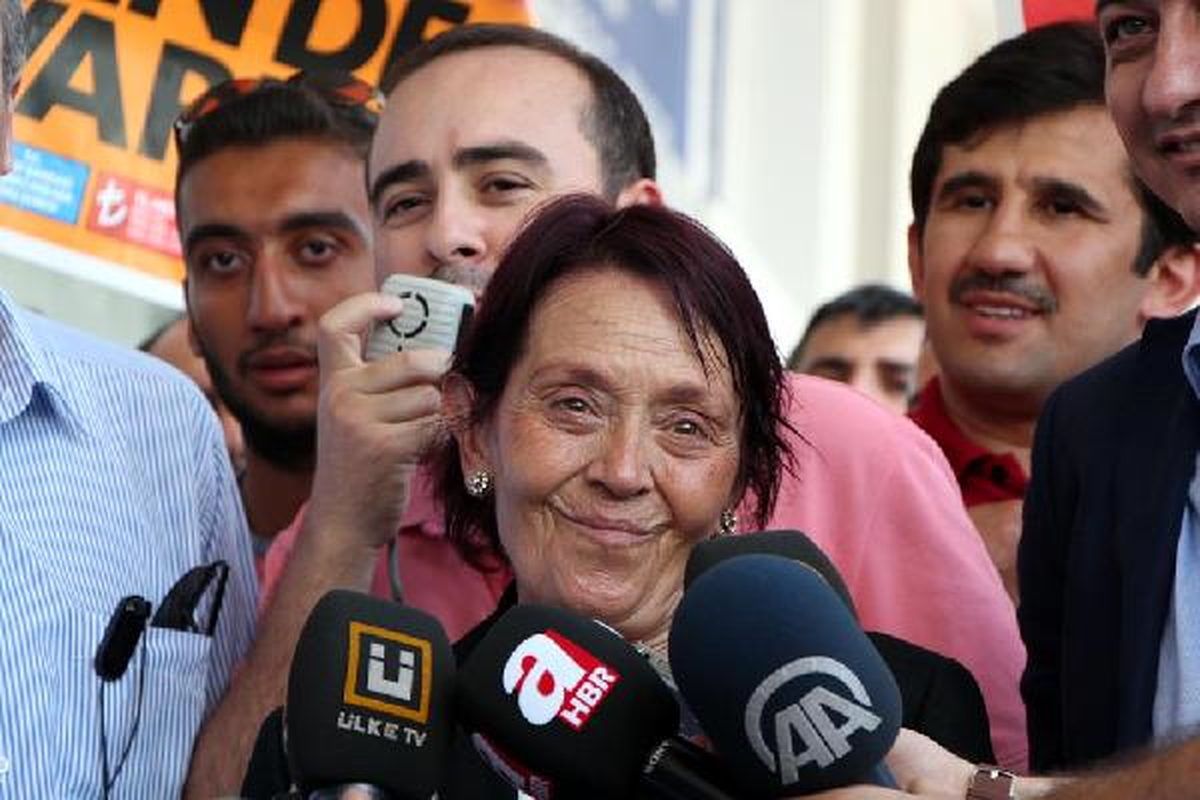 Öğretmeni Başbakan Erdoğan\'a 100 TL Bağışladı