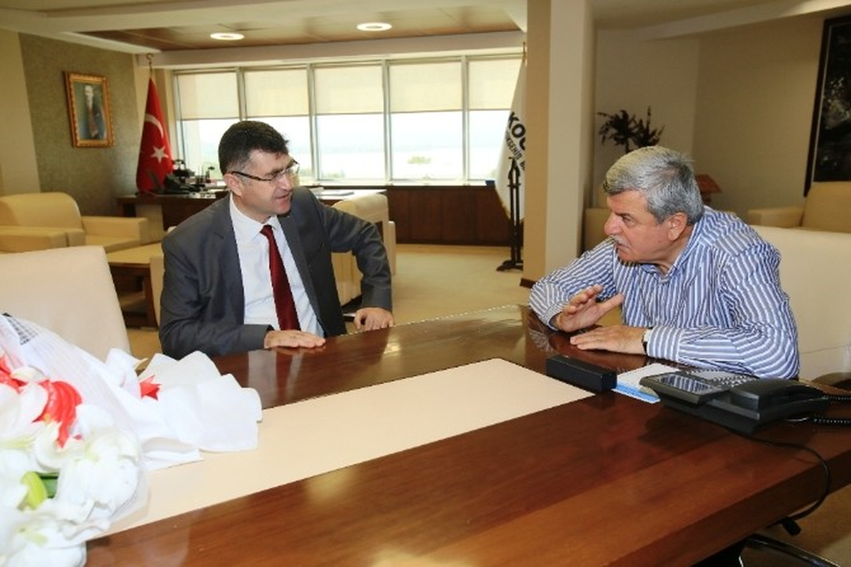 Başkan Karaosmanoğlu: "Devlette Bütünlük Esastır"
