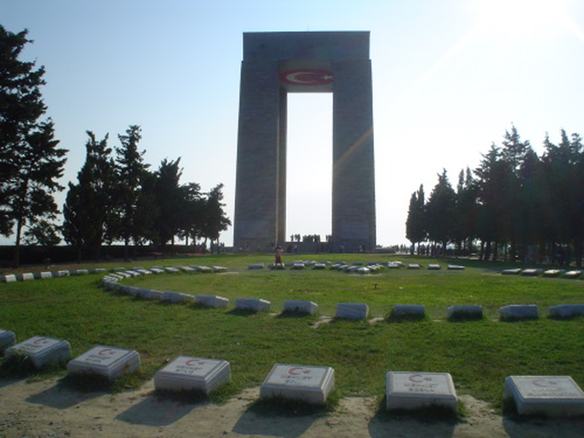 Çanakkale\'de Bayram Kutlaması Şehitler Abidesinde Yapılacak