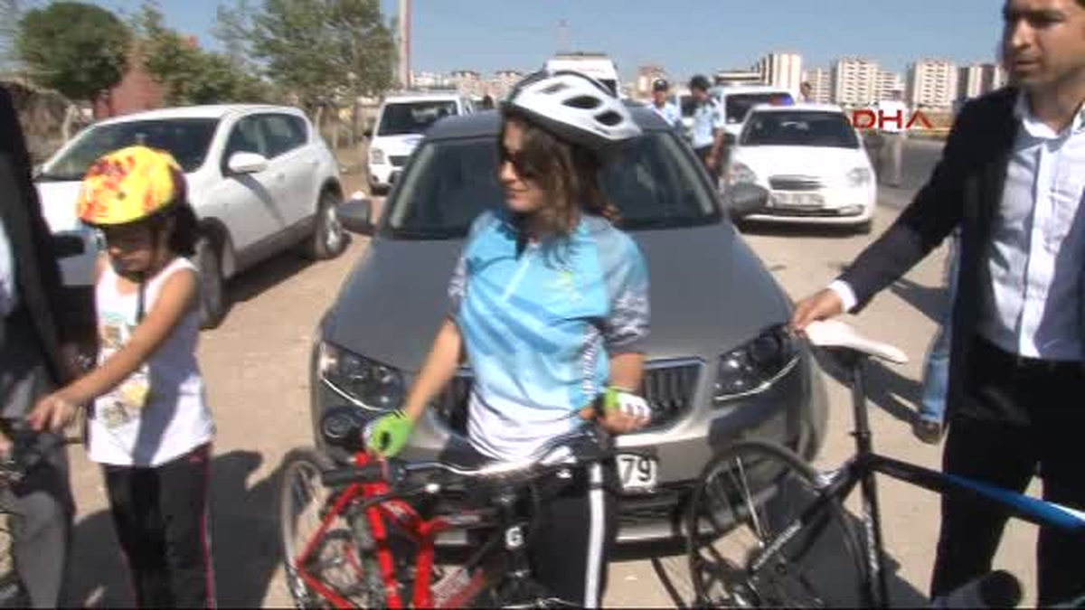 Demirtaş, Ailesi ile Doğa ve Çevre İçin Pedal Çevirdi
