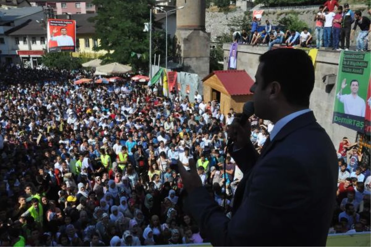 Demirtaş: Erdoğan\'ın Mal Beyanı Gerçeği Yansıtmıyor