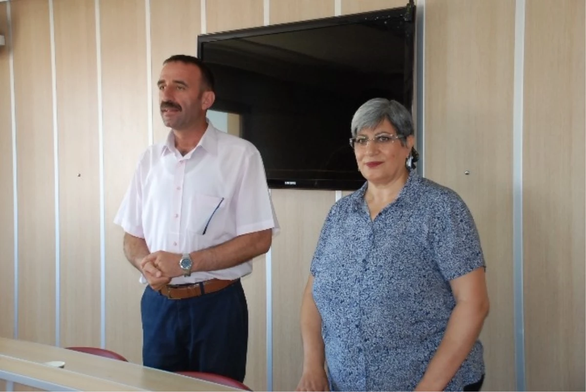 Didim CHP\'de Safinaz Canbolat Adaylığını Açıkladı