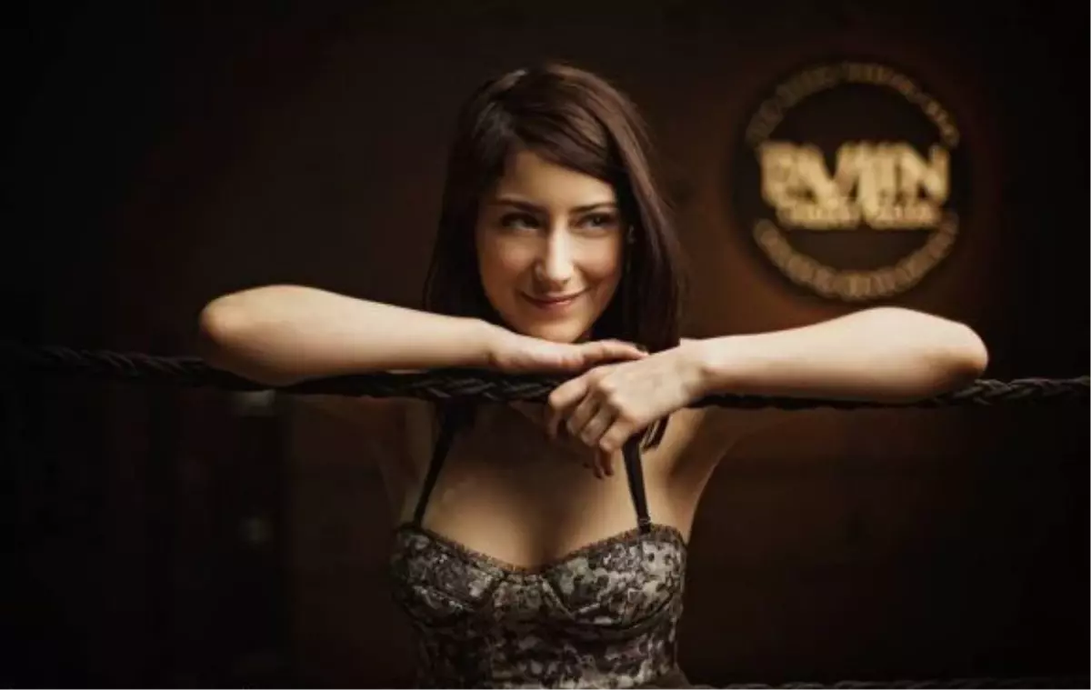 Dünya, Hazal Kaya\'nın Başarısını Onayladı