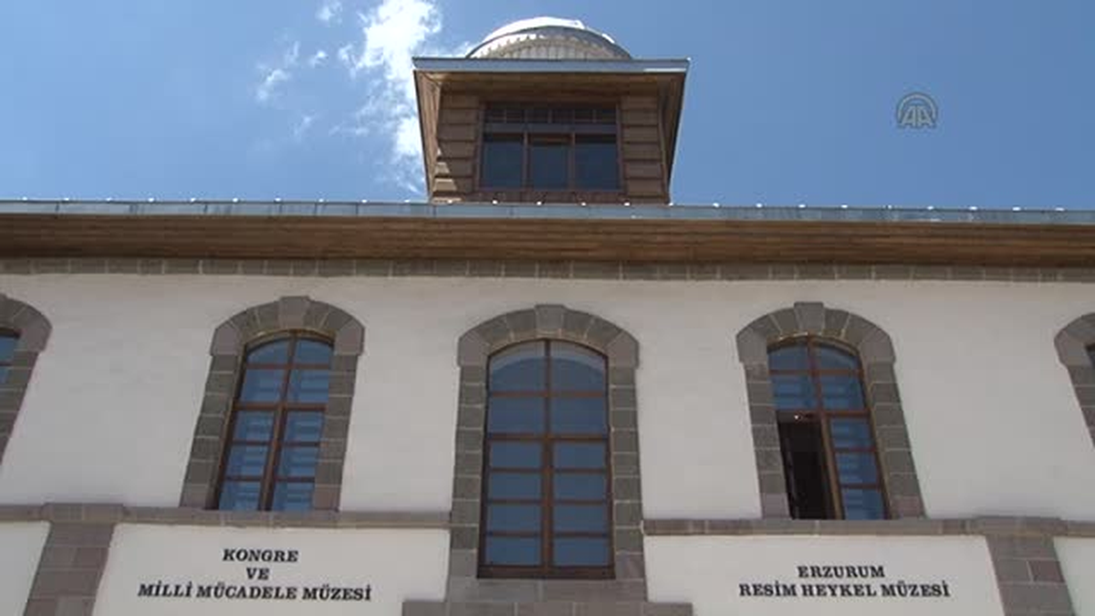 Erzurum Kongresi\'nin 95. yıl dönümü - Çiçek -