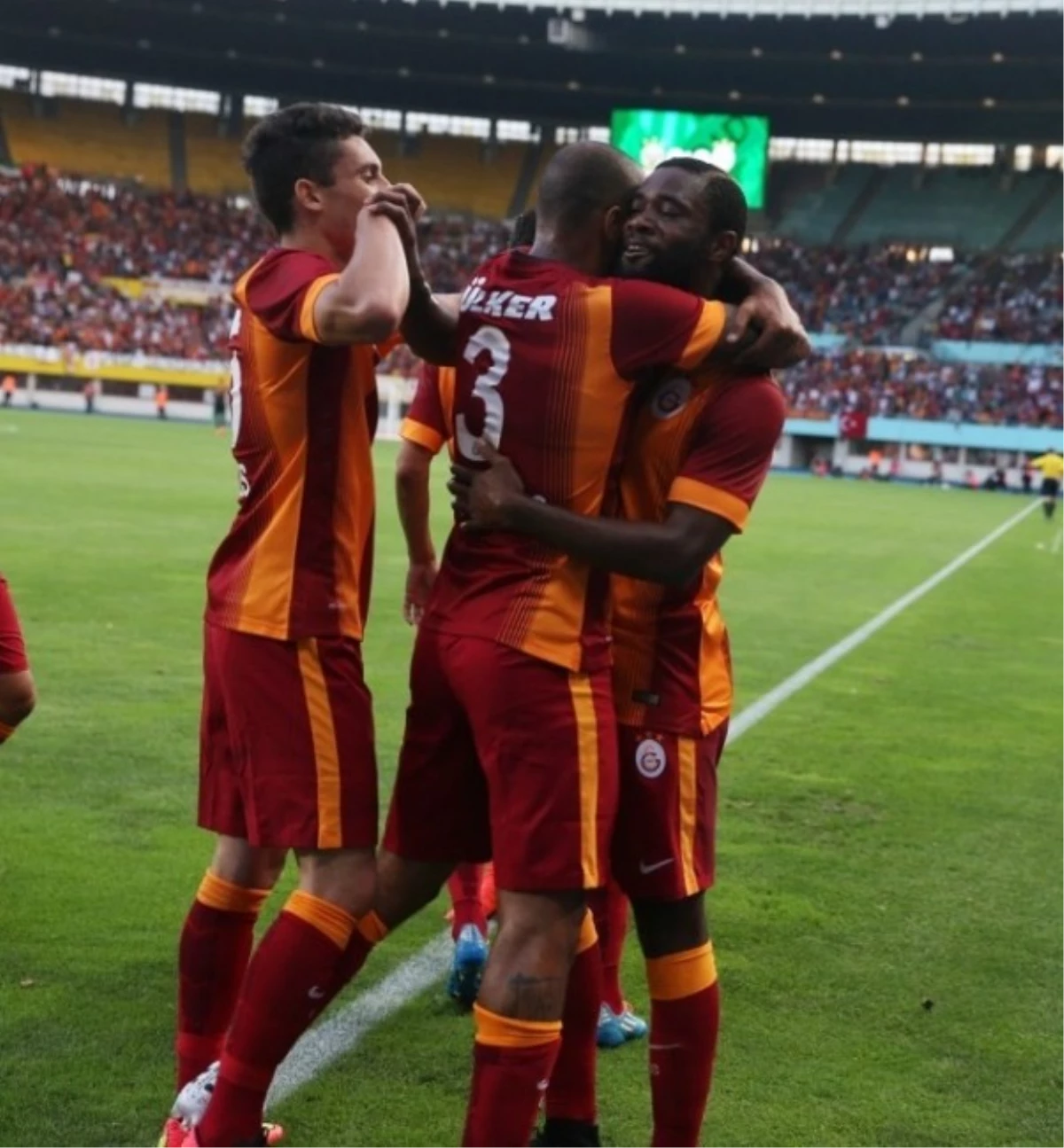 Galatasaray Hazırlık Maçında Rapıd Wıen\'e 3-1 Mağlup Oldu