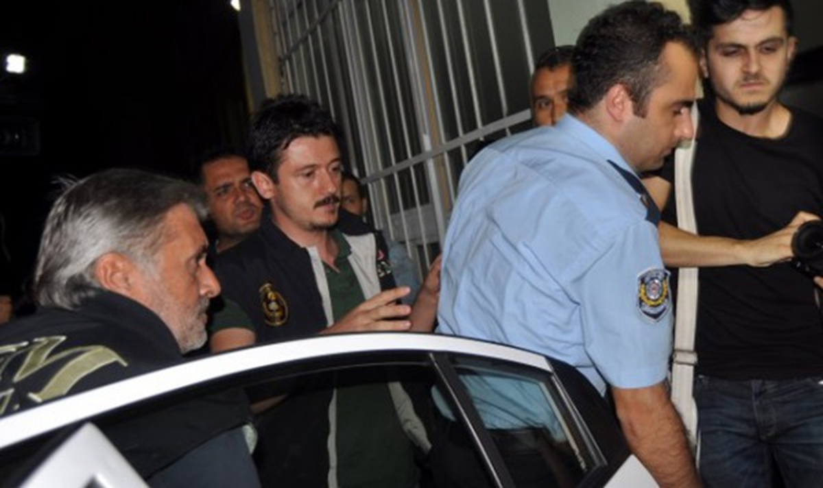 Gözaltındaki Kişiler Sağlık Kontrolünden Geçiriliyor