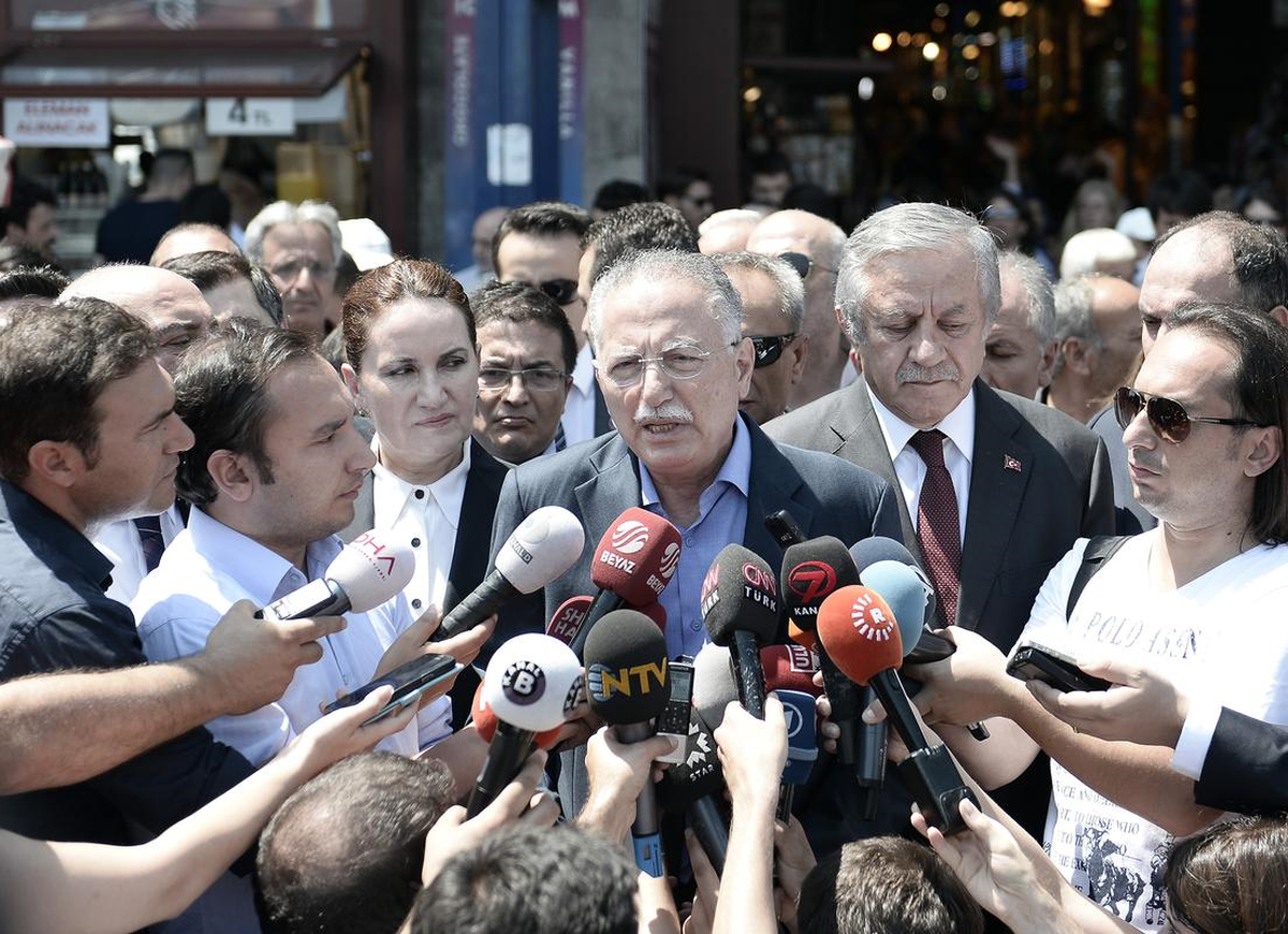 İhsanoğlu: Uluslararası Görevlere Gelmek Bir Minnet Borcu Değil