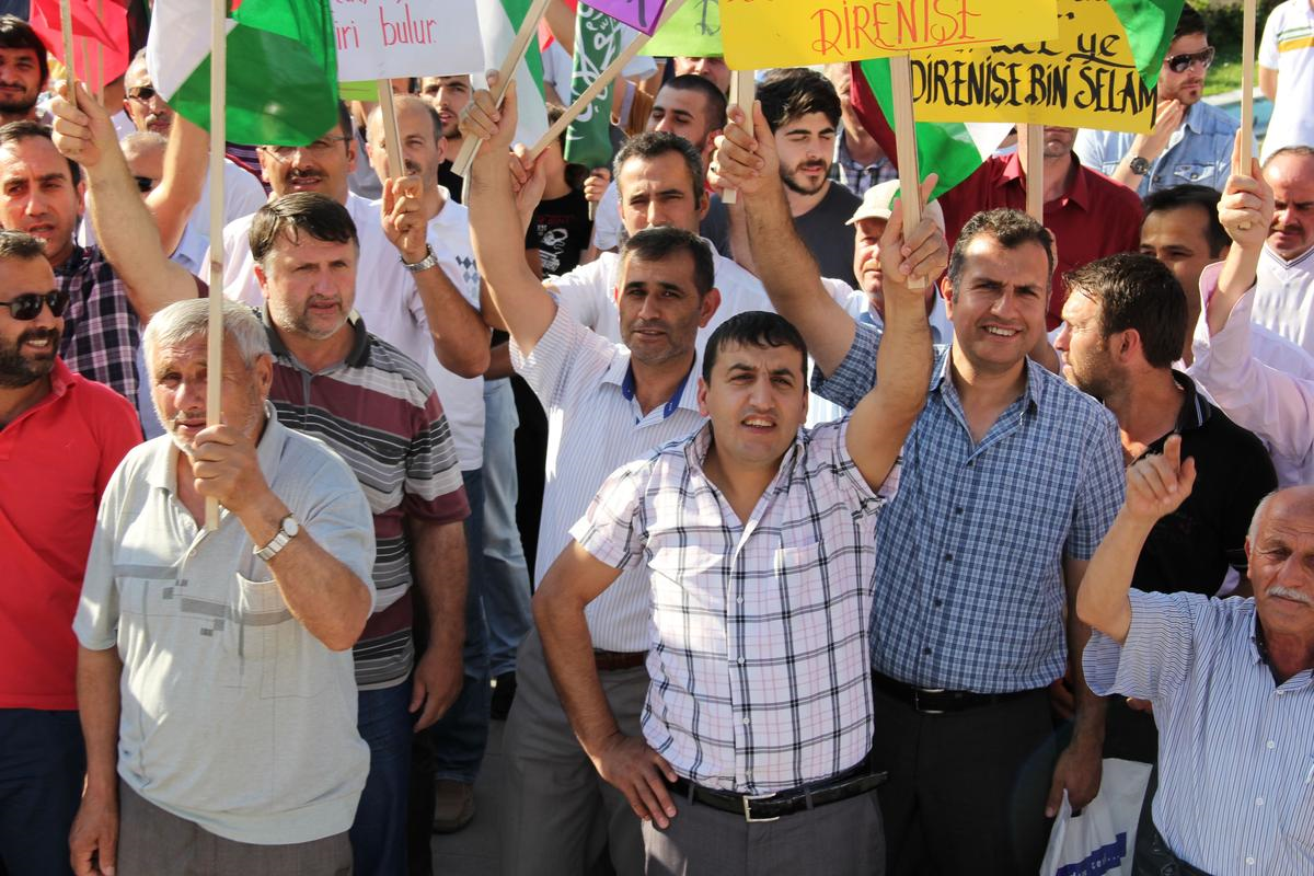 İsrail\'in Gazze Saldırılarının Protesto Edilmesi