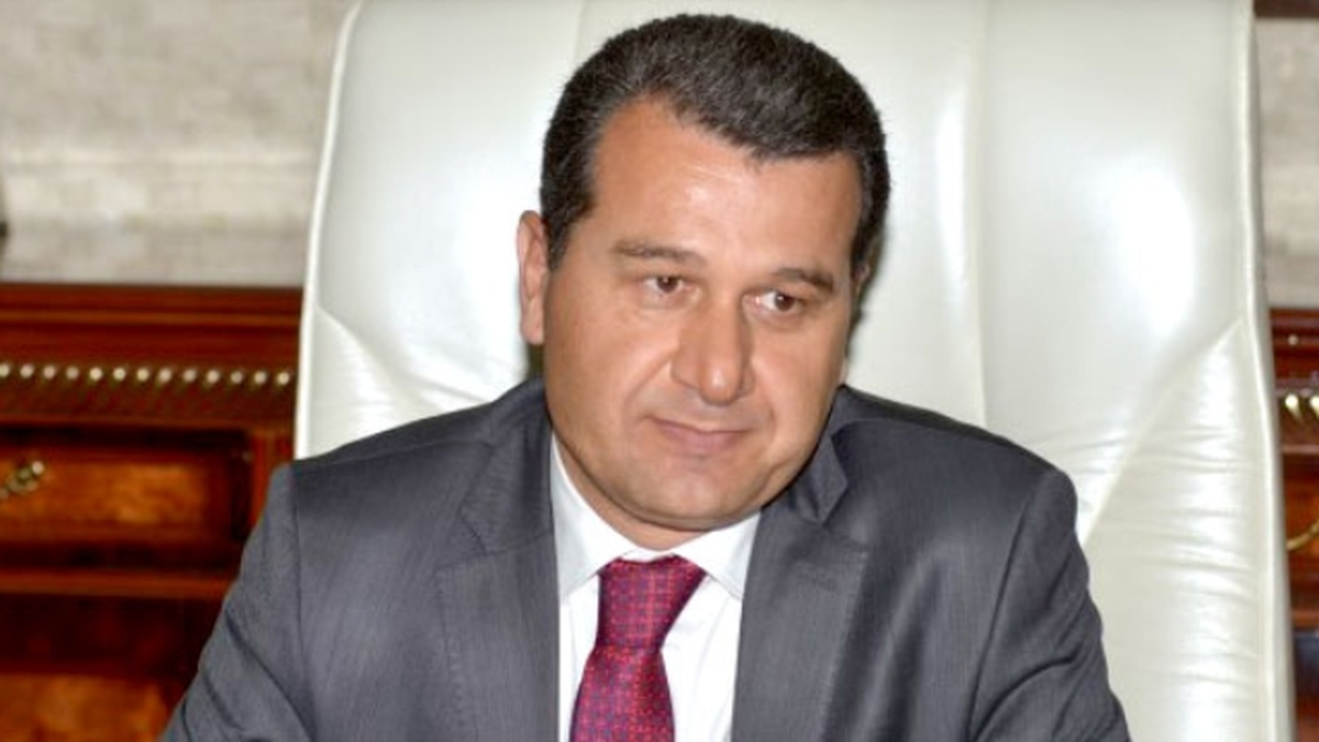Batman Valisi Azmi Çelik\'ten Kadir Gecesi Mesajı