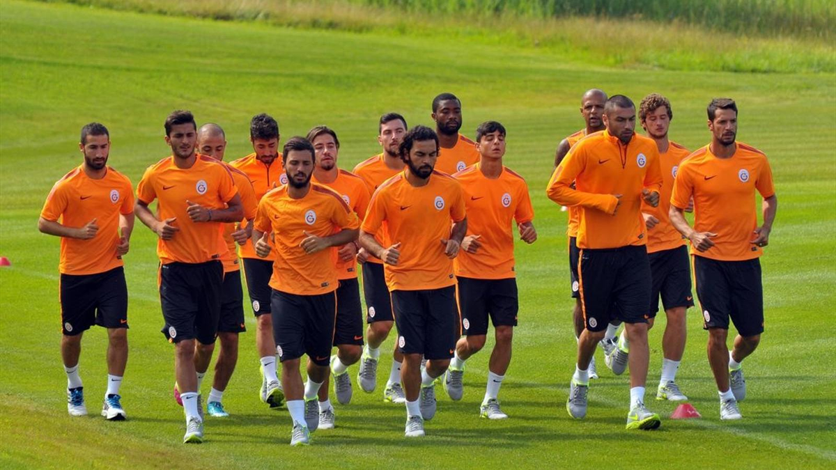 Macar Polisi Galatasaray\'ın Peşinde
