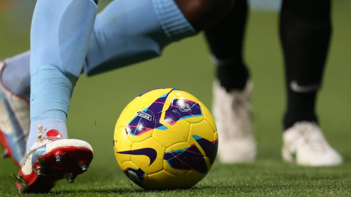 Manchester City\'nin Genç Oyuncusuna Irkçı Saldırı