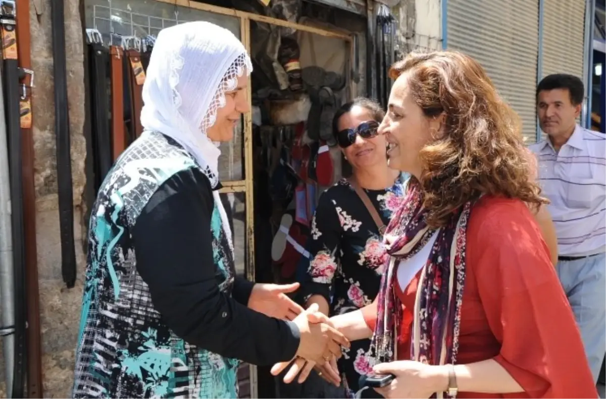 Mardin\'de Sokaklar Tarihi Dokuya Uygun Şekilde Yenilenecek