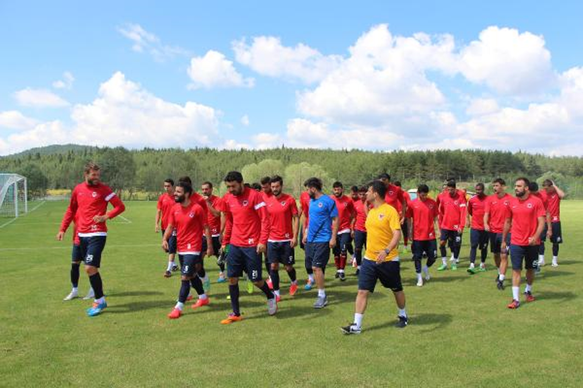 Mersin İdmanyurdu\'nda Transferi Yeni Oyuncular Belirleyecek