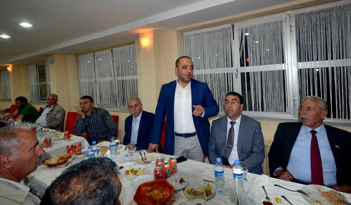 Sarıkamış AK Parti İlçe Teşkilatı İftar Yemeği Düzenledi