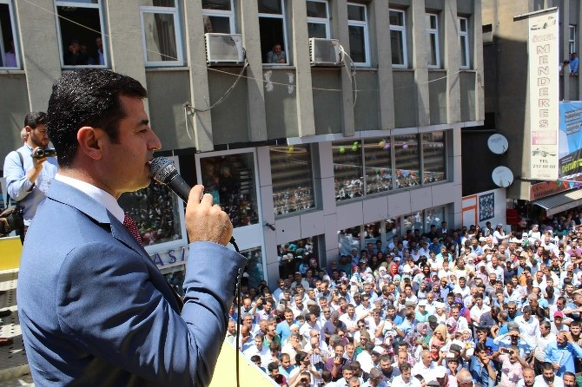 Selahattin Demirtaş Muş\'ta