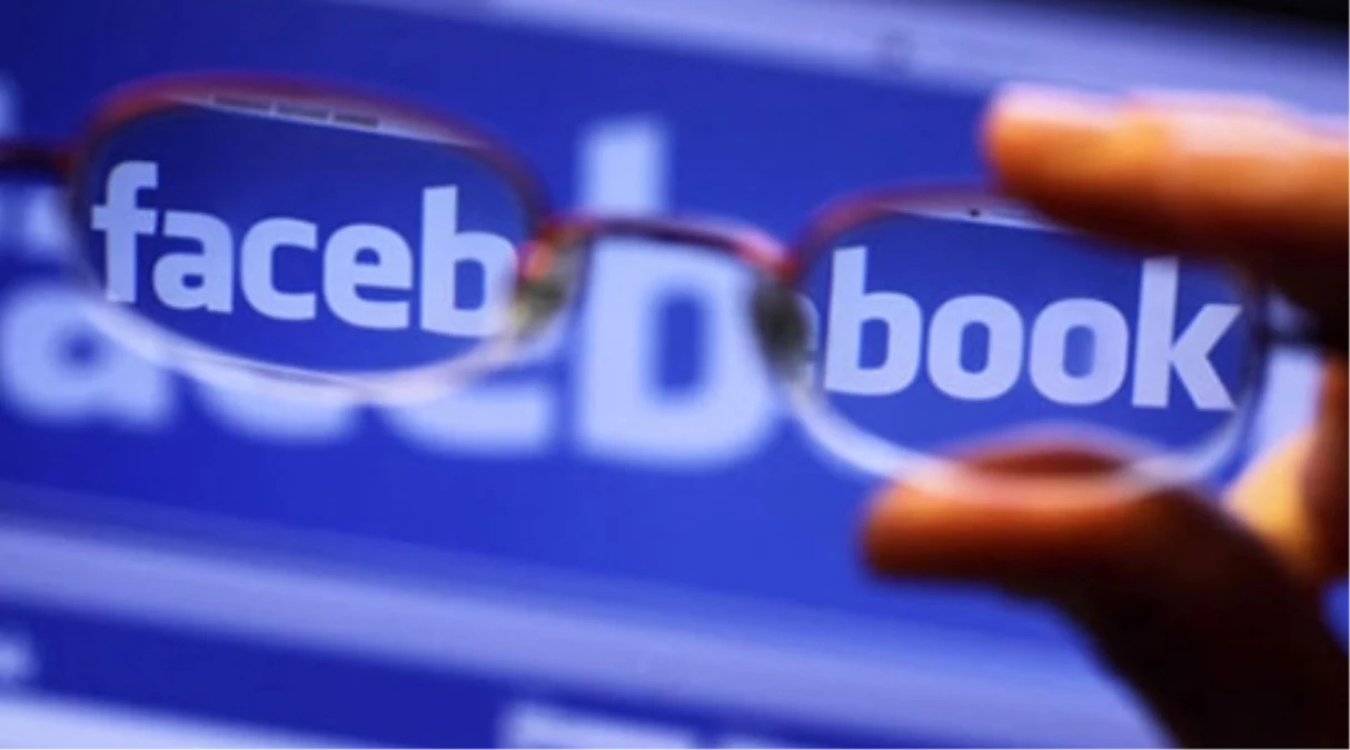 Sosyal Medya Şampiyonu Başkan Ak\'tan Facebook Ziyaretleri