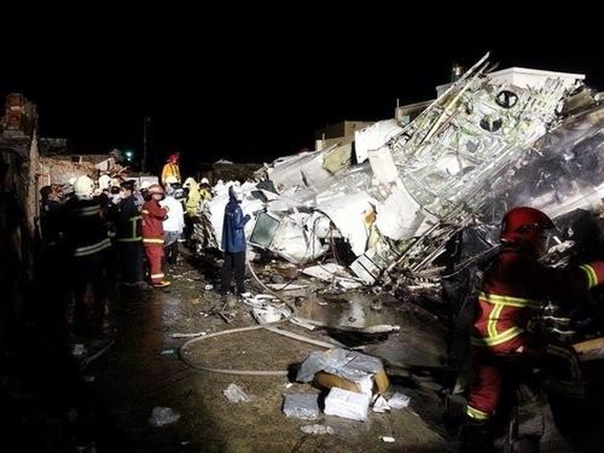 Transasya Uçağında Ölü Sayısı En Az 51\'e Yükseldi