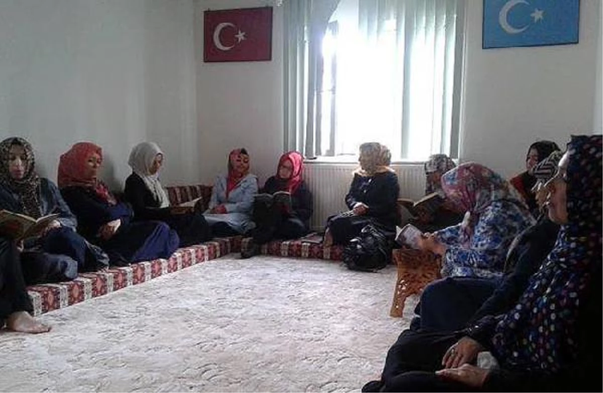 Türkistanlı Kadınlardan Gazze Şehitleri İçin 500 Hatim