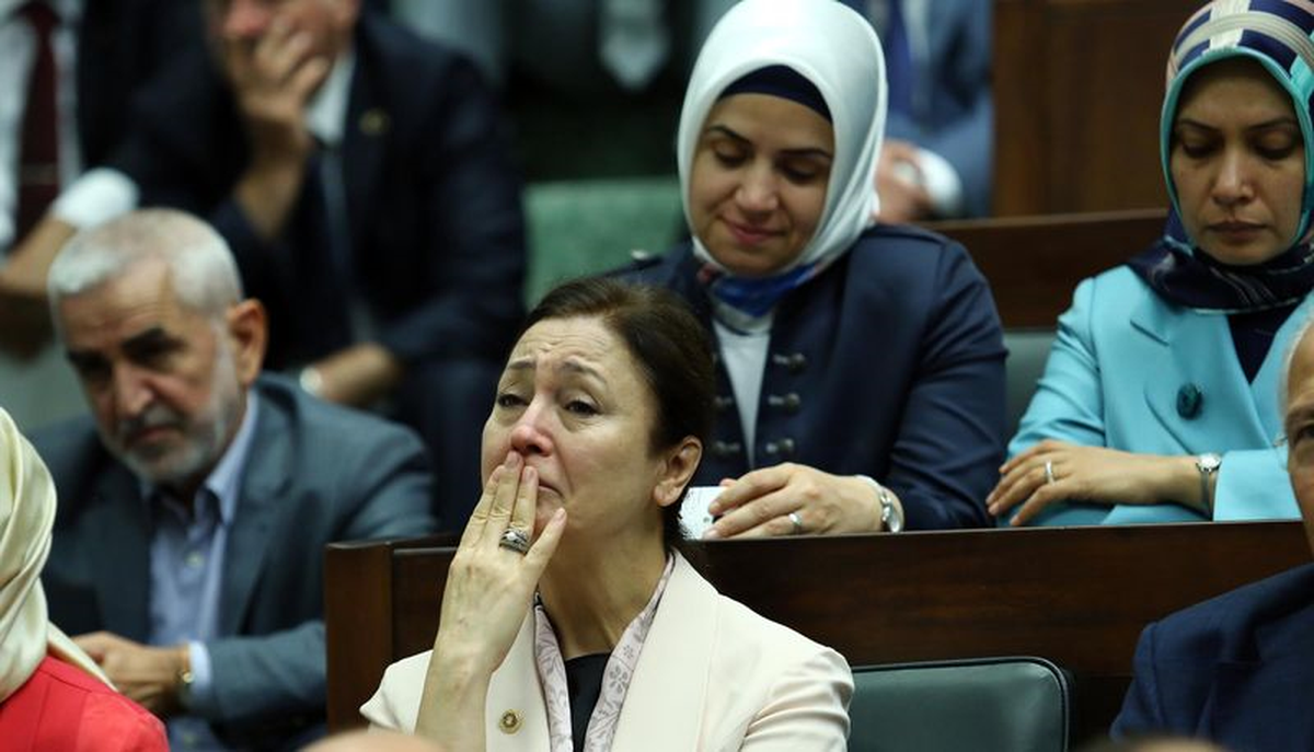 Erdoğan Bizim Babamız Gibiydi