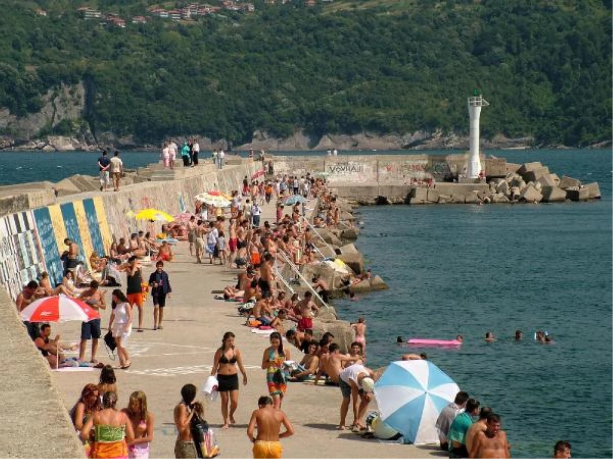 Amasra Bayramda Tıklım Tıklım