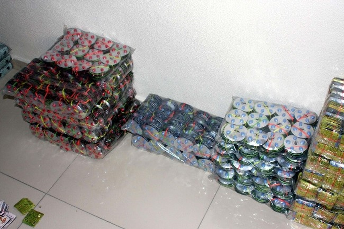 Gaziantep\'te 2 Bin 860 Cinsel Uyarıcı Hap Ele Geçirildi