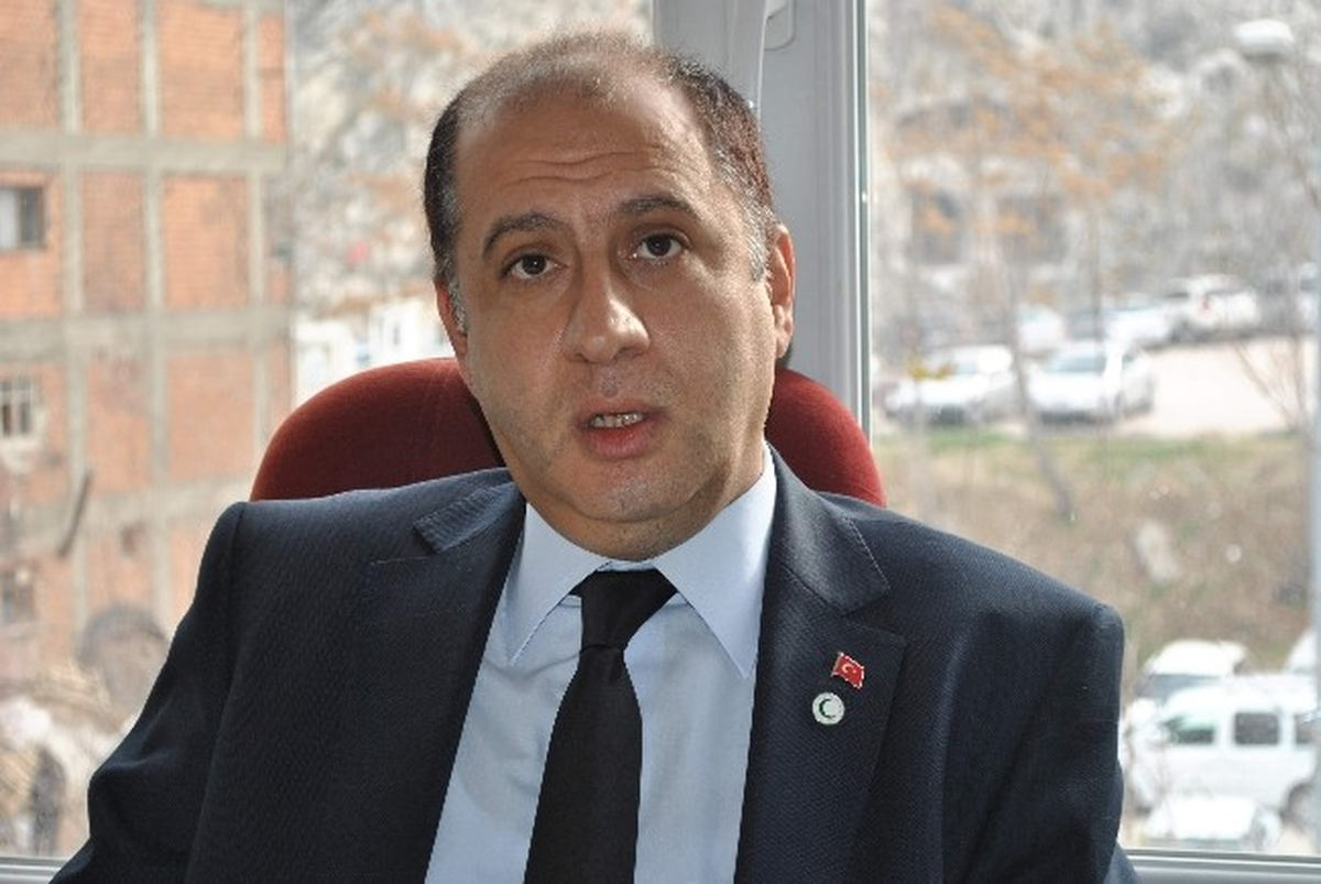 Vali Çomaktekin Yeni Amasyaspor\'un İftarına Katıldı
