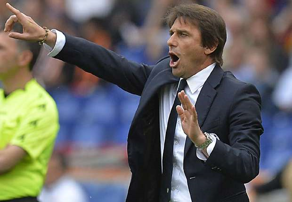 Conte: Ne Psg\'si Ne Menajeri?
