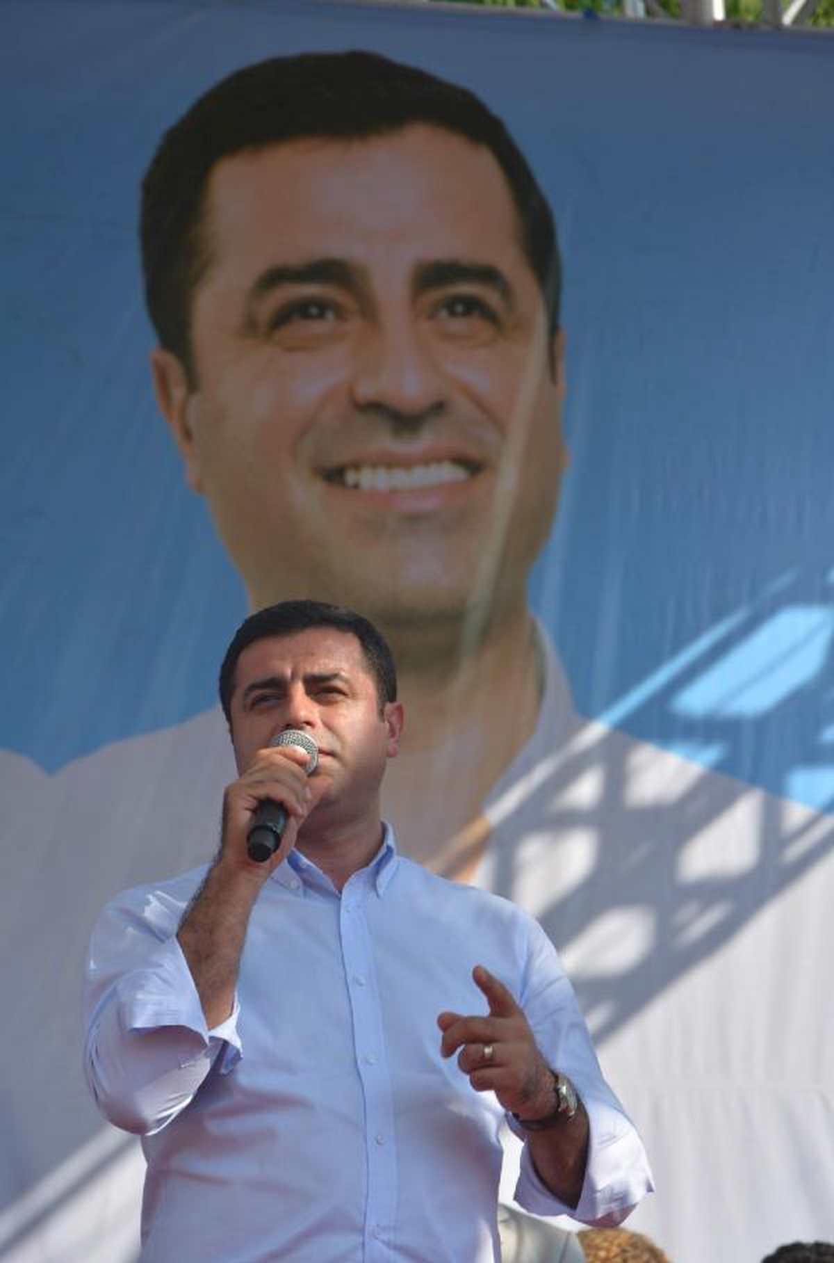 Demirtaş: Kardeşlik Bin Çankaya\'dan Daha Değerlidir (2)