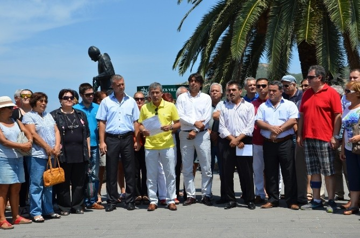Foça\'dan Ekmeleddin İhsanoğlu\'na Destek