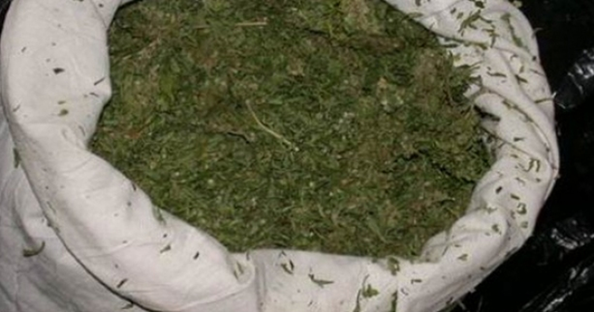 Gaziantep\'te 18 Kilo 980 Gram Esrar Ele Geçirildi