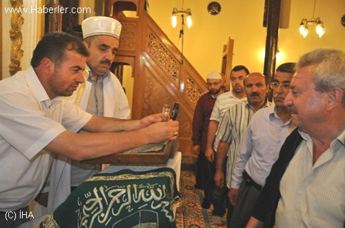 Samsun\'da Sakal-ı Şerif Büyük İlgi Gördü