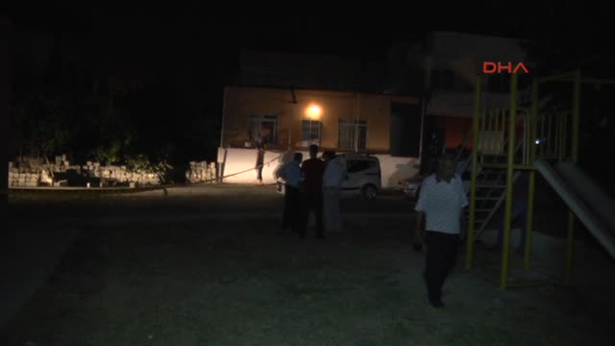 Mersin? de Parça Tesirli Bomba Patlatıldı
