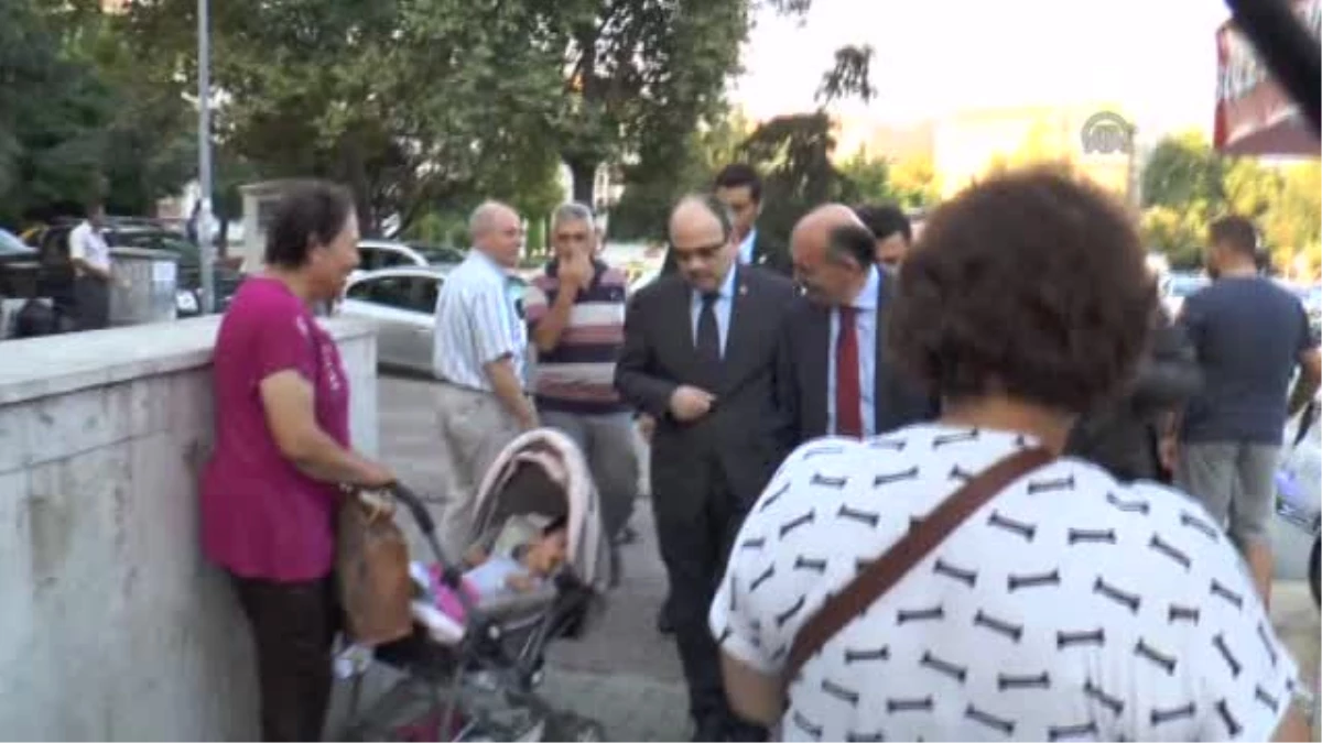 Sağlık Bakanı Müezzinoğlu, Tekirdağ\'da Hayır Çarşısı Açılışına Katıldı