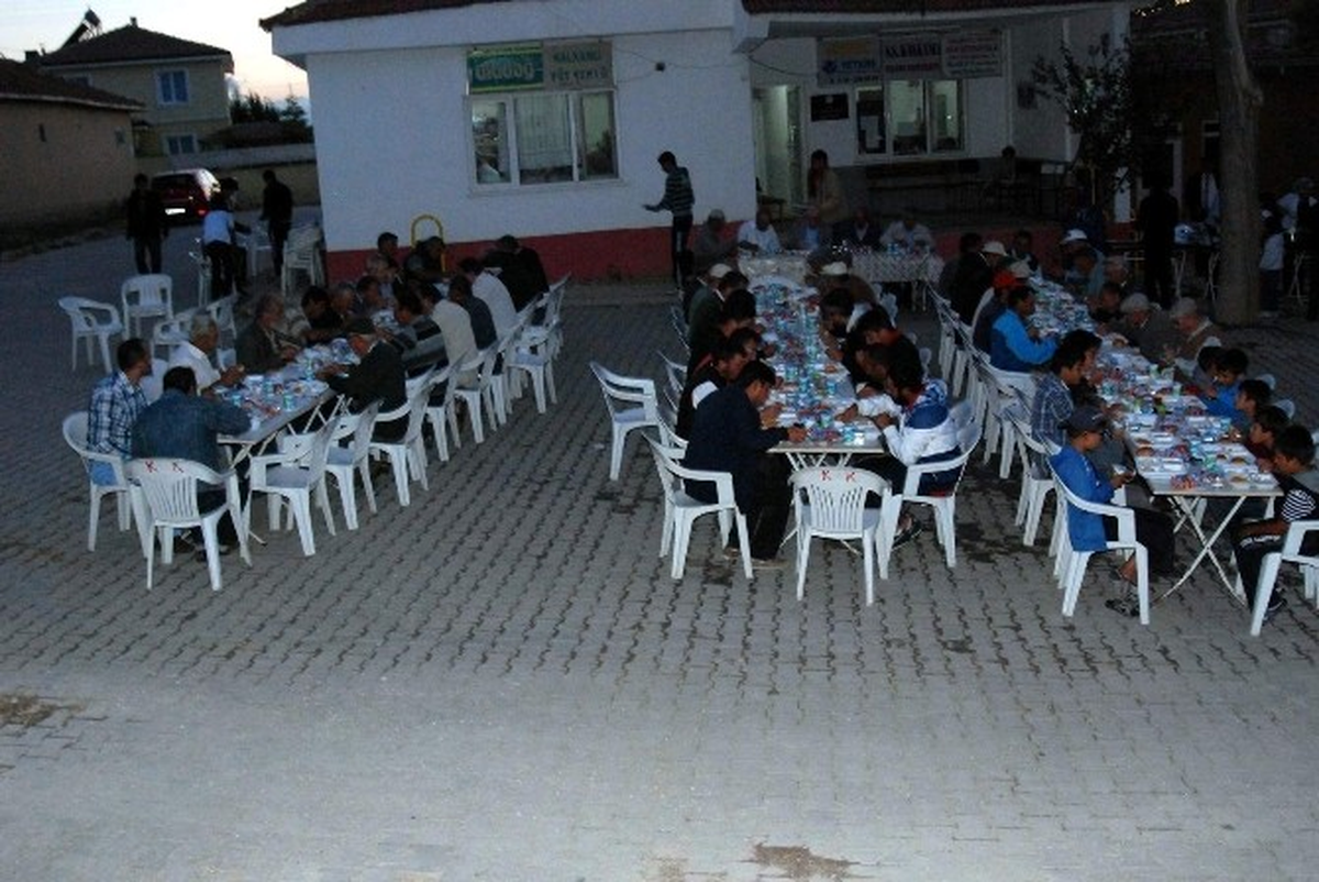 Odunpazarı\'ndan Kırsalda Yaşayan 3 Bin Kişiye İftar